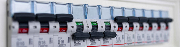 G&uuml;venlik İ&ccedil;in Ev Elektrik Tesisatınızı Nasıl Kontrol Edebilirsiniz